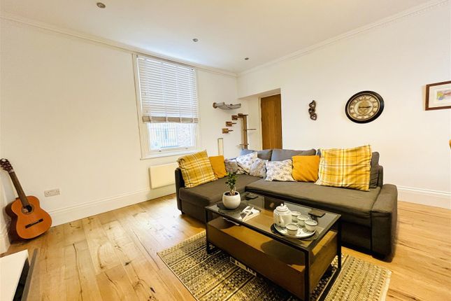 Flat for sale in Stamford New Road, Altrincham