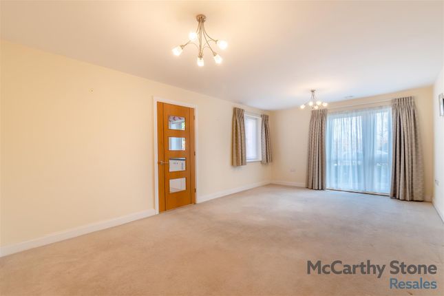 8639131-Interior02.Jpg