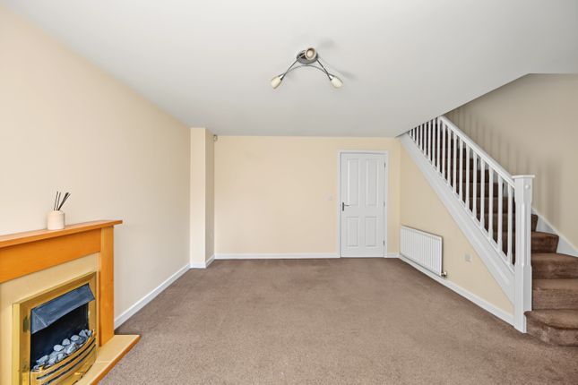 4, Gardeners End, Rugby photo 4