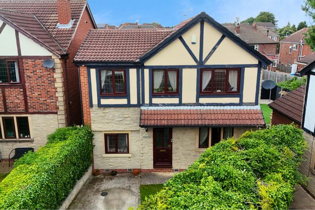 4, Stone Lea Grove, Pontefract photo 2
