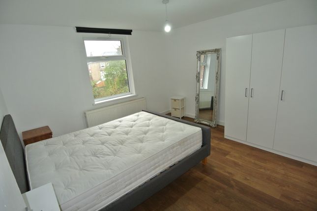 Thumbnail Flat for sale in Brownhill Road, Lewisham