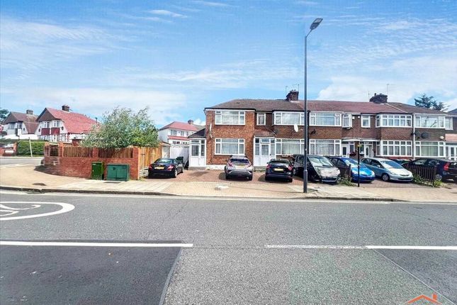 20, Turner Road, Queensbury photo 2