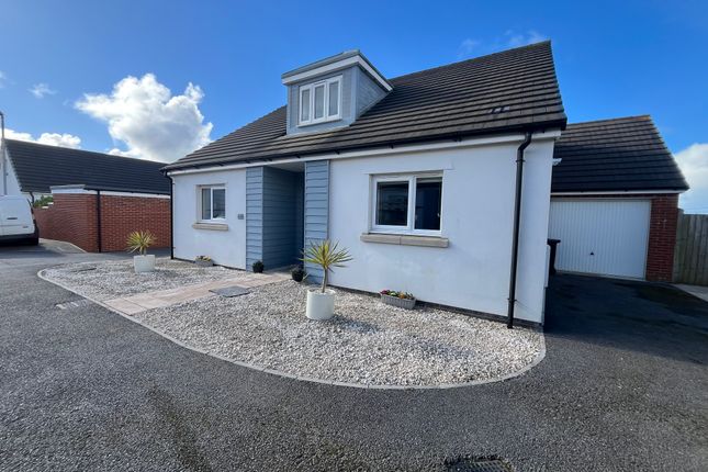 1, Kestrel Close, Hayle photo 4