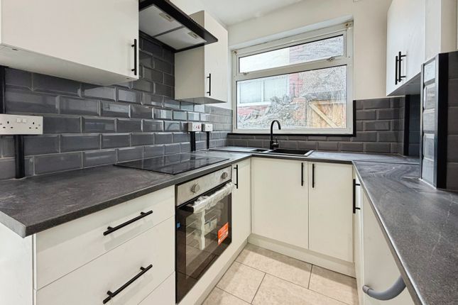 180, Caerphilly photo 4
