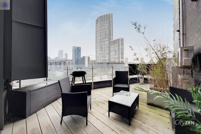 Flat for sale in Nougat Court, Taylor Place, London