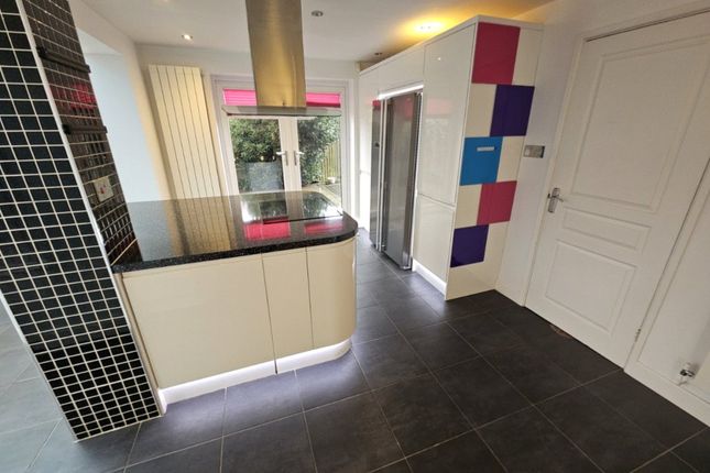 16, Ambleside, Nottingham photo 4