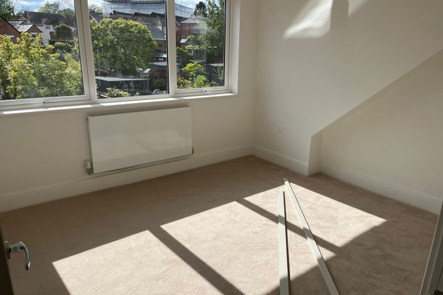 Flat for sale in Highclere, Kings Road, Sunninghill, Ascot, Berkshire