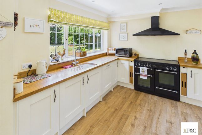 Willow Tree End, 59, Moorfield Road, Cambridgeshire photo 4