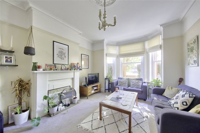 Thumbnail Flat to rent in Marius Road, London