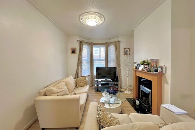 Thumbnail Property to rent in Marten Road, London