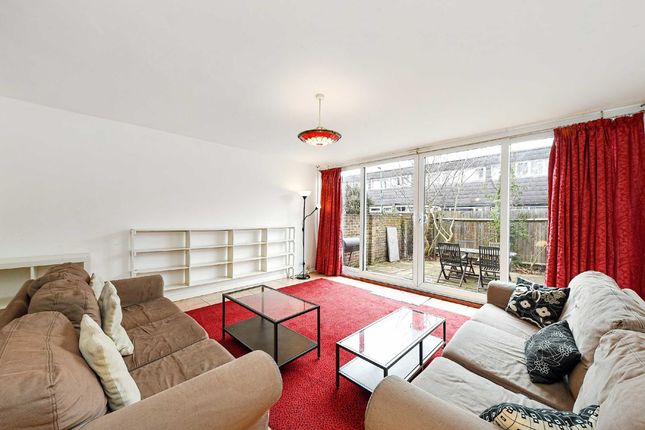Property to rent in Blenheim Gardens, London