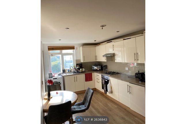 A Nursery Road, London, Southgate photo 3
