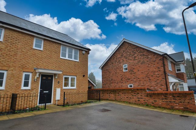 9 Hereford Way, Milton Keynes photo 5