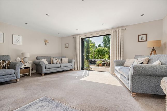 Kingfisher Cottage, Mill Road, Kedington photo 4