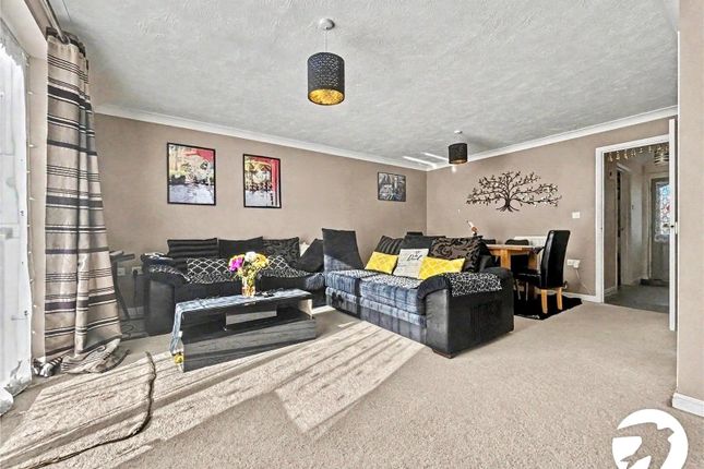 30, Cobham Rise, Kent photo 3