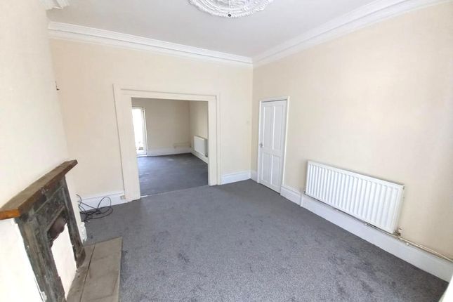 Cheverton Avenue, Withernsea photo 2