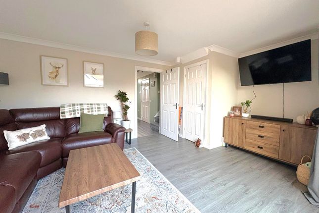 Trafalgar Drive, Devon photo 3