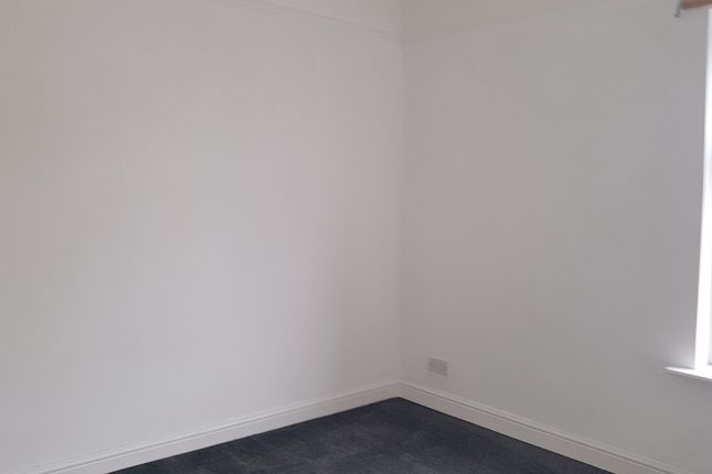 Terraced house to rent in Queen Street, Rotherham