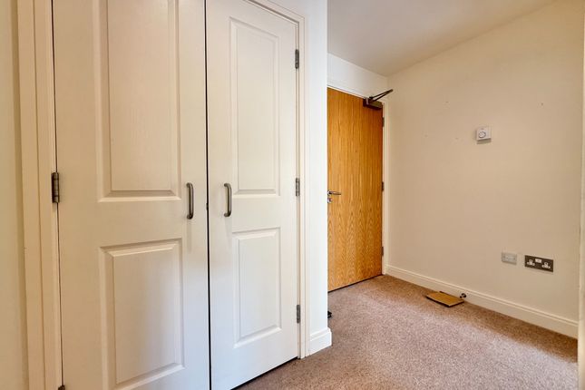 64 Garnier Drive, Bishopstoke Park, Southampton photo 4