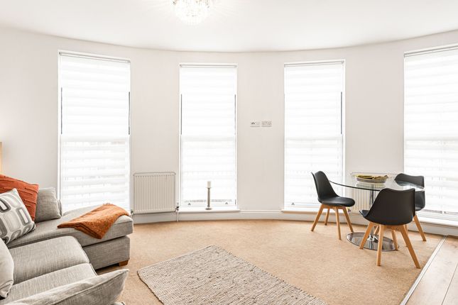 Flat Flat 2, Brampton Place, Walfords Close, Old Harlow photo 2