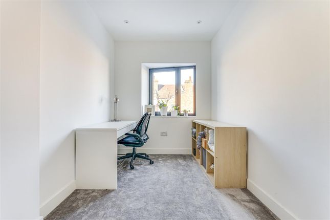 Terraced house for sale in Elizabeth Mews, London