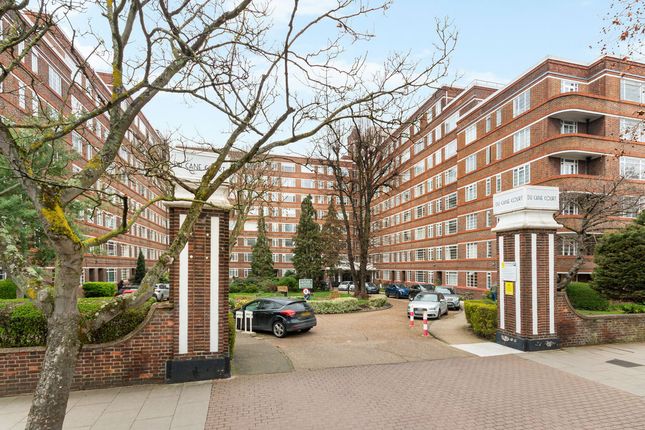 A54 Du Cane Court, Balham High Road, London photo 2