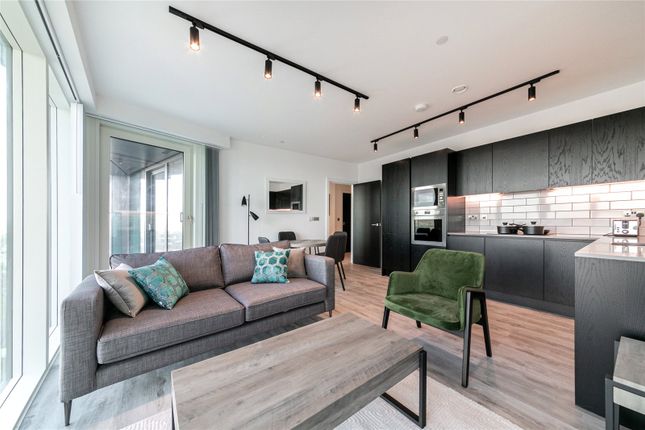 Thumbnail Flat to rent in Icon Tower, 8 Portal Way, London