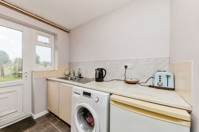 34, Cemetery Road, Crewe photo 4