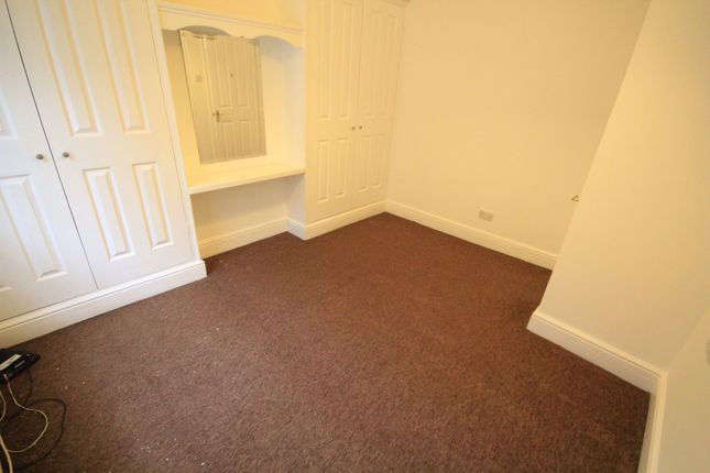 2 Crown Street, Harrow photo 3
