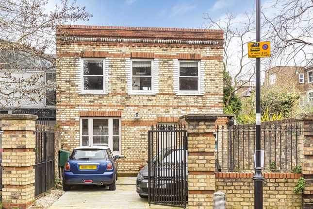 Thumbnail Semi-detached house for sale in Hartham Road, London