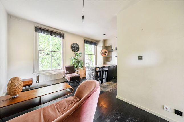 Flat B, 105, Highbury Hill, London photo 4