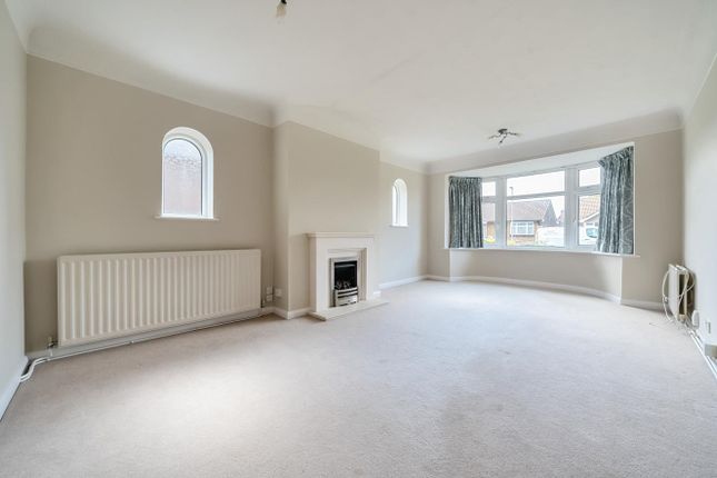 15, Clausentum Close, Chandler's Ford photo 2