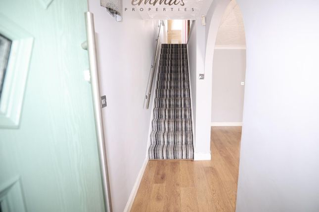 23, Drummond Way, Birmingham photo 2