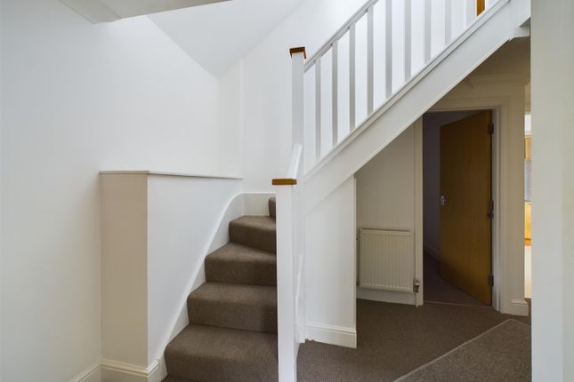 Flat to rent in Middle Street, Brighton