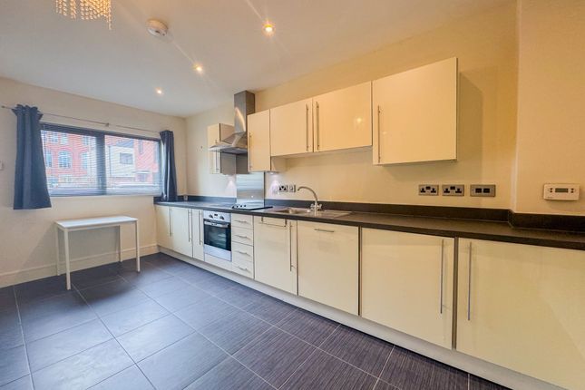 Town house to rent in Wheatsheaf Way, Knighton Fields, Leicester