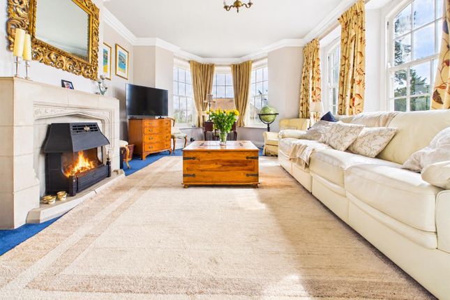 Uplands, 14 Grove Road, Lydney photo 3