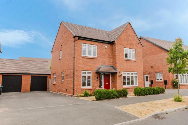 3-bed house on 25, Wilkshire Road, Kenilworth, £599,950