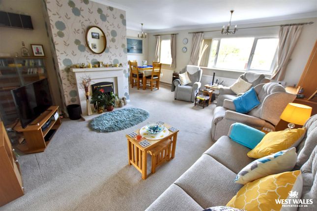 8, Church Road, Haverfordwest photo 2