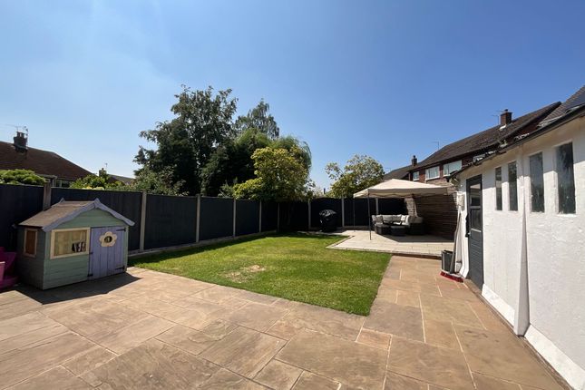 2 Perthy Grove, Stoke-On-Trent photo 4