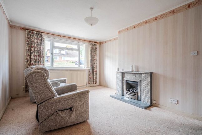 17, Bowland Crescent, Bedfordshire photo 4