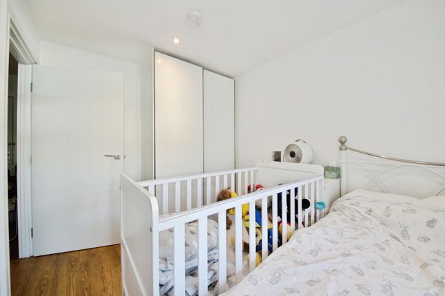 Flat 7, Dalwood House, 73, London Road, Romford photo 4
