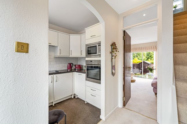 74, Howden Hall Drive, Liberton, Edinburgh photo 4