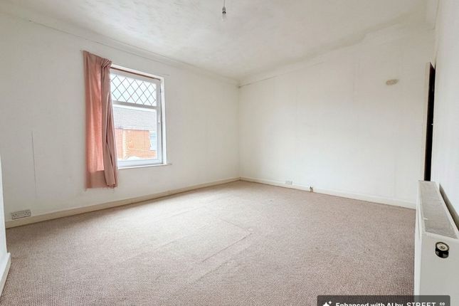 2 Trafalgar Road, Southampton photo 5
