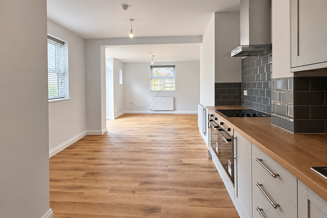 Balmoral Road, Westcliff-on-Sea photo 3