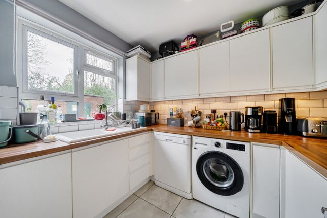 37, Stanstead Road, London photo 2