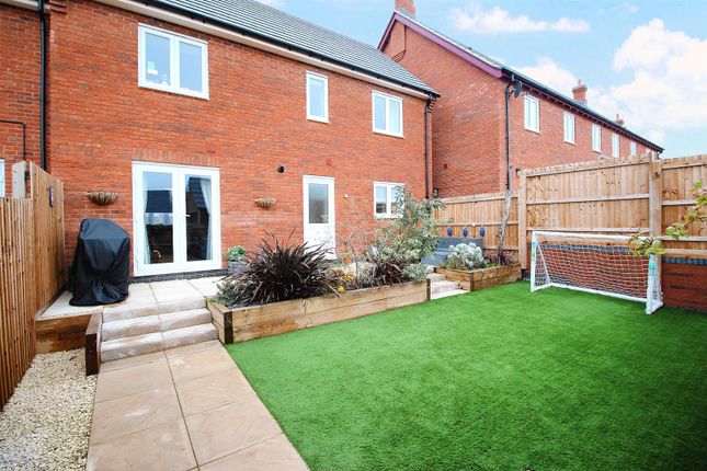 End terrace house for sale in Naver Road, Lubbesthorpe