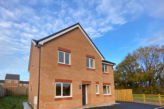 Thumbnail Property to rent in Clos Coed Derw, Penygroes, Llanelli
