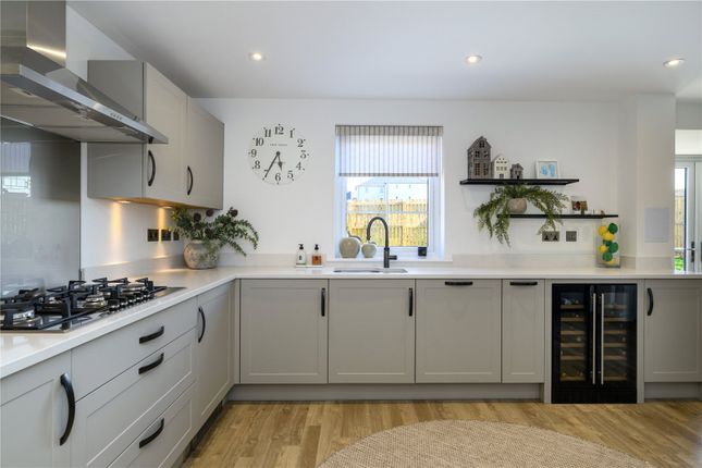 19, Walter Myln Crescent, Fife photo 4
