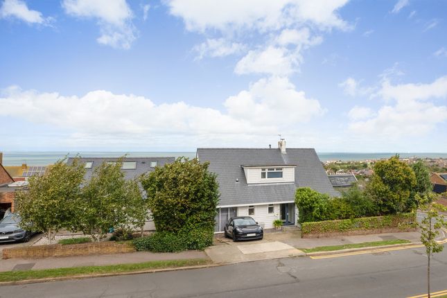 58 Grimthorpe Avenue, Whitstable photo 4