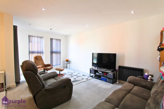 Flat for sale in Swallowfield, Chorley New Road, Horwich, Bolton